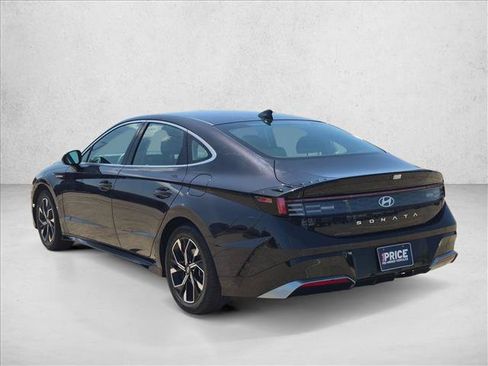 Used 2025 Hyundai Sonata SEL FWD image 7