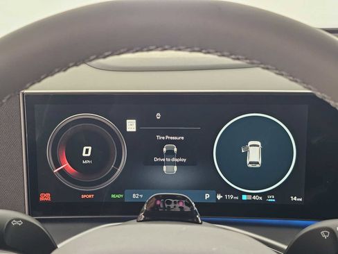 Used 2026 Hyundai Ioniq 9 SEL image 26