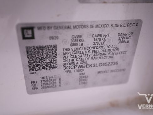 Used 2020 Chevrolet Silverado 1500 Custom w/ Custom Value Package image 13