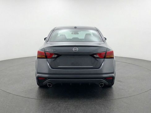 Used 2025 Nissan Altima 2.5 SV image 6