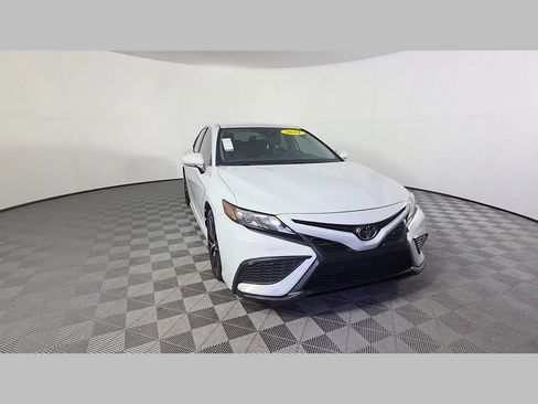 Used 2024 Toyota Camry SE FWD image 53
