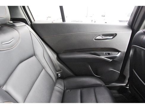 Used 2023 Cadillac XT4 Sport w/ Technology Package FWD image 11