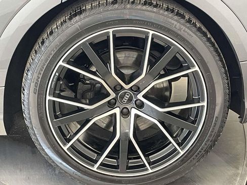 Used 2021 Audi SQ8 Premium Plus AWD/4WD image 12