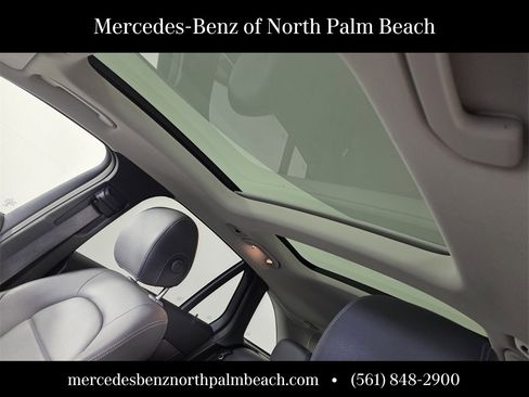 Used 2021 Mercedes-Benz GLC 300 image 11