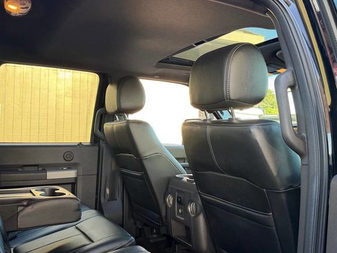 Used 2016 Ford F250 Lariat w/ Lariat Ultimate Package image 18