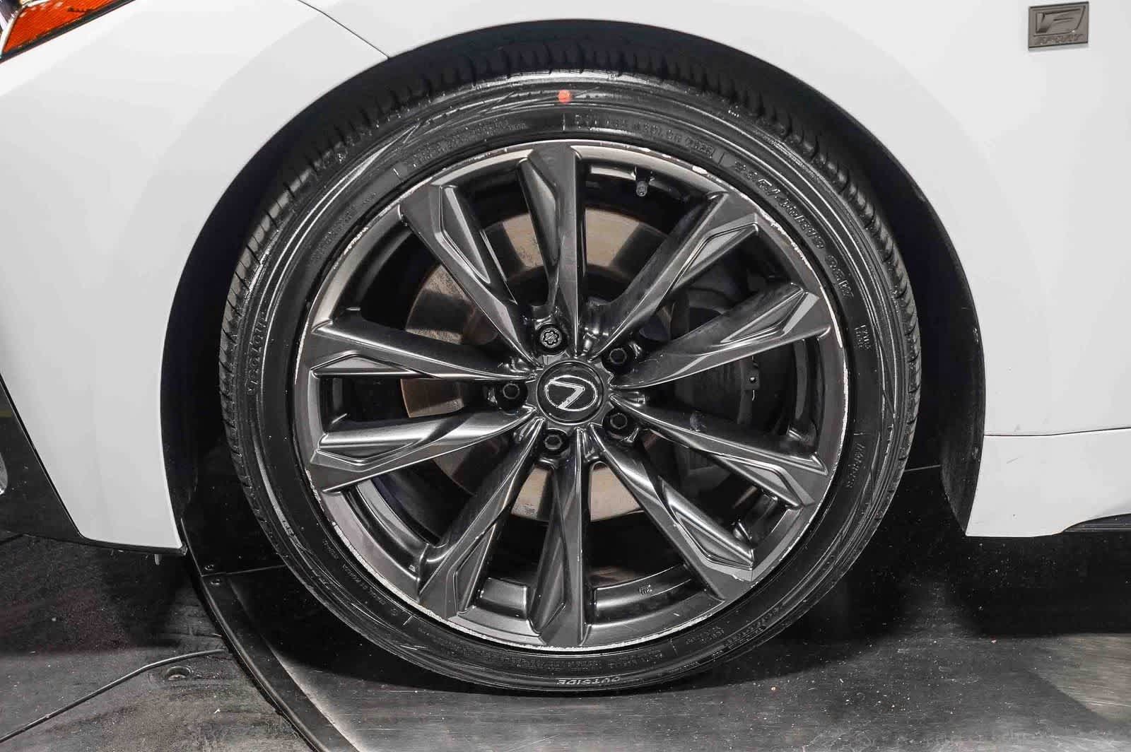 Used 2024 Lexus IS 300 F Sport RWD image 11