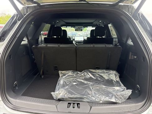 New 2026 Ford Explorer ST-Line w/ ST-Line Street Pack AWD/4WD image 34