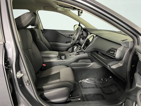 Used 2024 Subaru Outback Premium AWD/4WD image 16