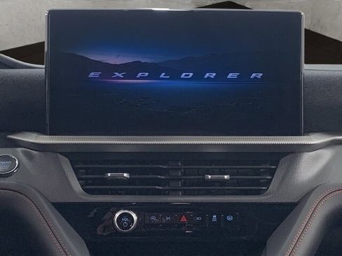 New 2025 Ford Explorer ST image 9