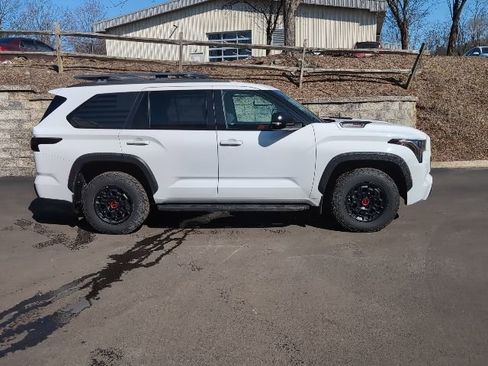 Used 2023 Toyota Sequoia TRD Pro image 2