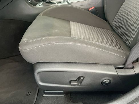 Used 2021 Dodge Charger R/T w/ Performance Handling Group image 19