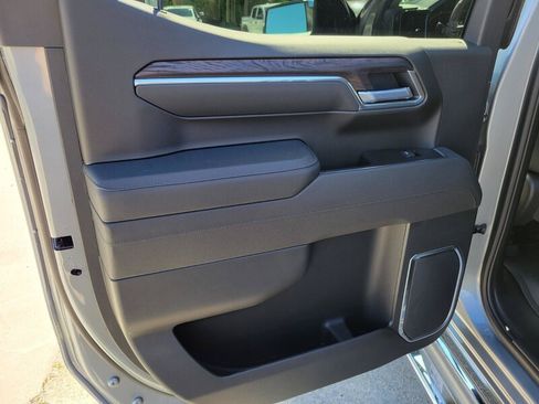 New 2026 GMC Sierra 1500 SLT AWD/4WD image 28