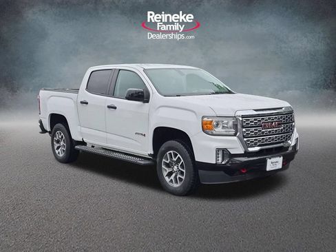 Used 2022 GMC Canyon AT4 w/ Trailering Package AWD/4WD image 3