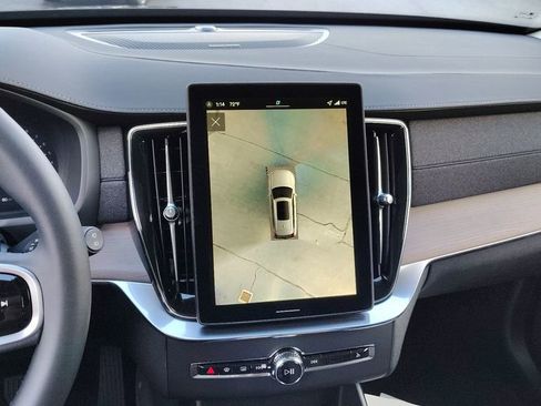 New 2026 Volvo XC90 B6 Plus image 19