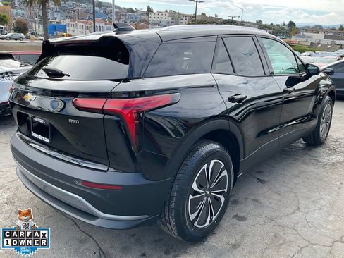 Used 2024 Chevrolet Blazer EV LT AWD/4WD image 76