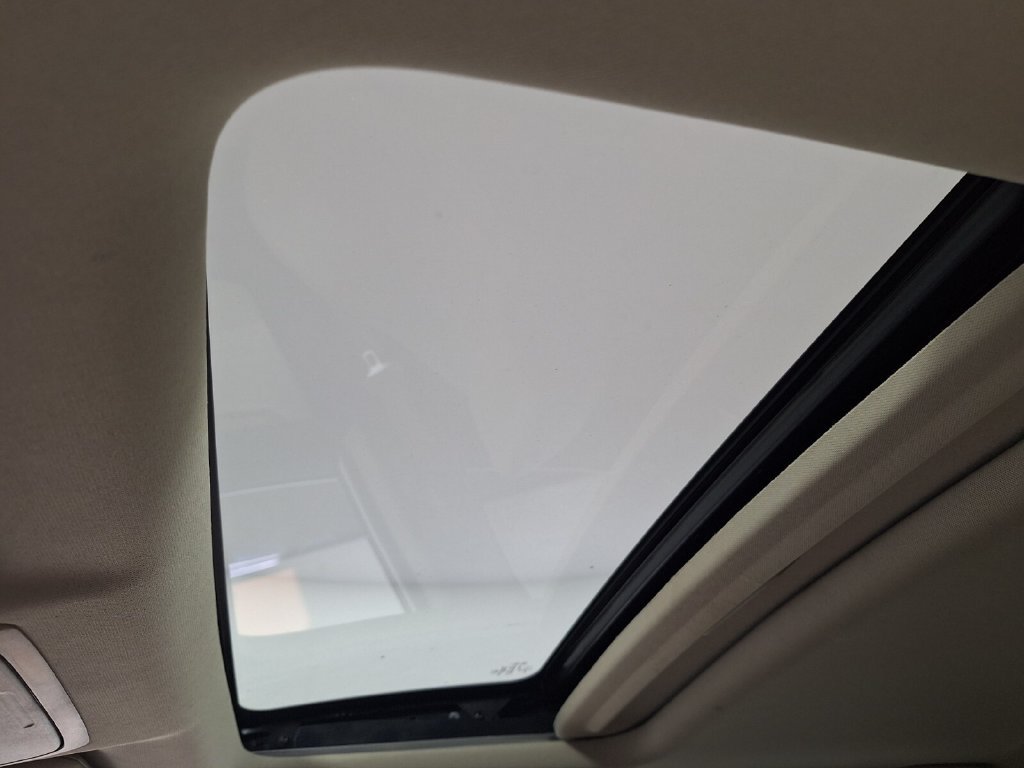 Used 2021 Honda CR-V EX-L image 14