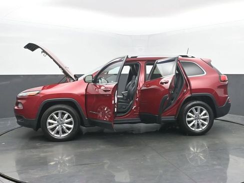Used 2016 Jeep Cherokee Limited AWD/4WD image 53