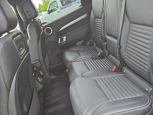 Used 2023 Land Rover Discovery S R-Dynamic AWD/4WD image 14