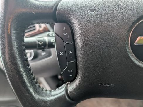 Used 2013 Chevrolet Impala LTZ image 16