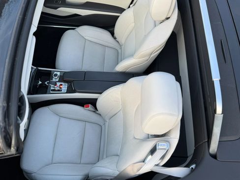 Used 2020 Mercedes-Benz SL 450 w/ Premium Package image 31