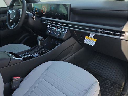 New 2026 Hyundai Santa Cruz SE FWD image 41