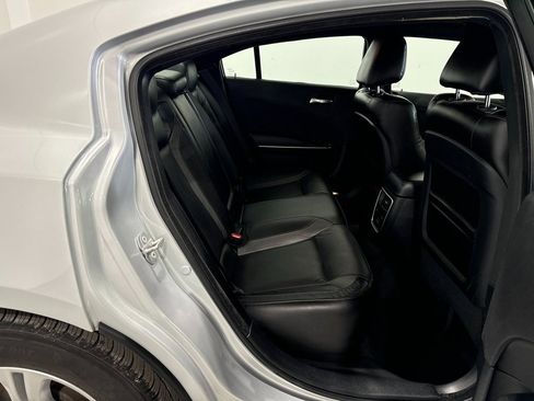 Used 2021 Dodge Charger SXT w/ Leather Interior Group image 28