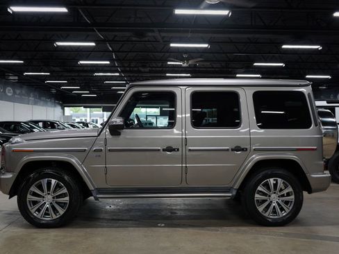 Used 2021 Mercedes-Benz G 550 w/ G Manufaktur Interior Package image 2