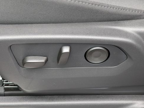 New 2026 Chevrolet Silverado 1500 RST AWD/4WD image 10