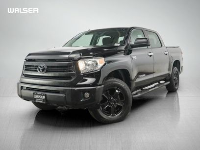 Used 2015 Toyota Tundra SR5 w/ SR5 Upgrade Package
