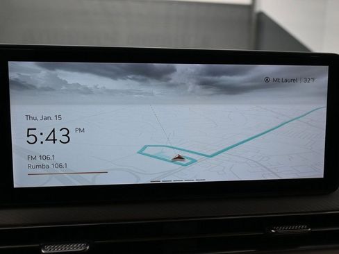 Used 2025 Genesis GV60 RWD image 13