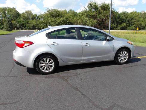 Used 2014 Kia Forte LX w/ Popular Package FWD image 10