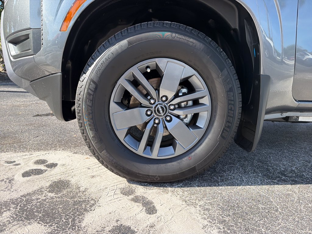 Used 2026 Nissan Frontier SV w/ SV Convenience Package RWD image 10