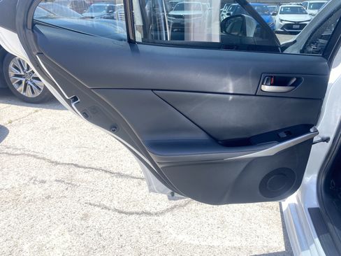 Used 2018 Lexus IS 300 RWD image 18