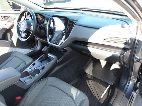 Used 2024 Subaru Crosstrek 2.0i Premium w/ Crosstrek Mirror Package AWD/4WD image 13