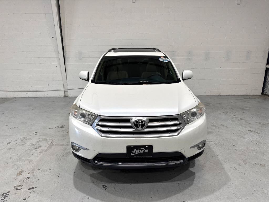 Used 2013 Toyota Highlander Limited AWD/4WD image 9
