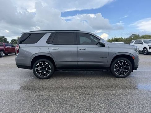 Used 2021 Chevrolet Tahoe RST w/ Luxury Package RWD image 3