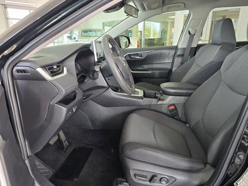 Certified 2024 Toyota RAV4 XLE AWD/4WD image 21