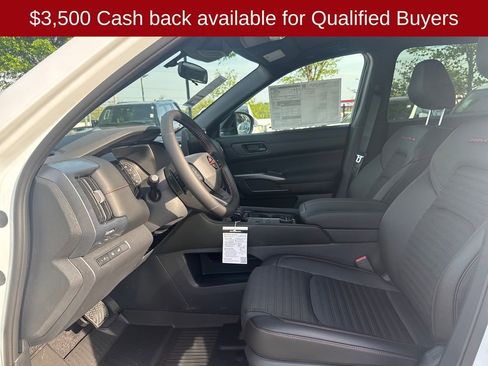 New 2026 Nissan Pathfinder Rock Creek AWD/4WD image 10