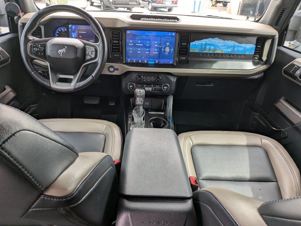 Used 2023 Ford Bronco Wildtrak AWD/4WD image 13