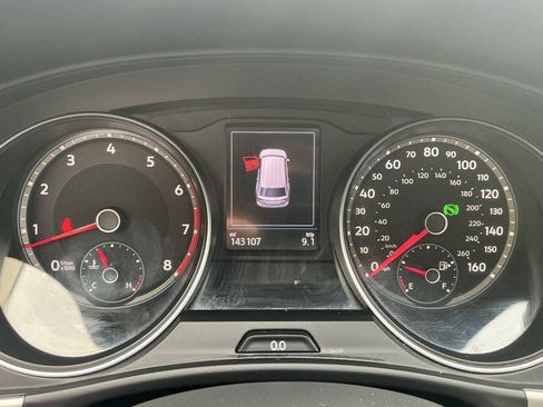 Used 2018 Volkswagen Atlas Launch Edition AWD/4WD image 18