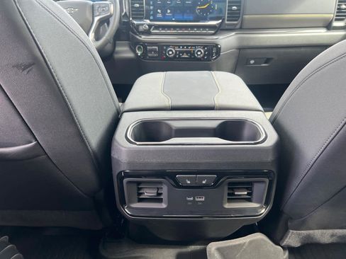 Certified 2024 Chevrolet Silverado 2500 ZR2 w/ Technology Package AWD/4WD image 34