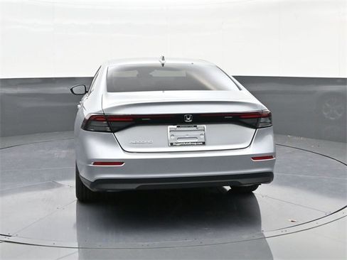 New 2025 Honda Accord LX image 8