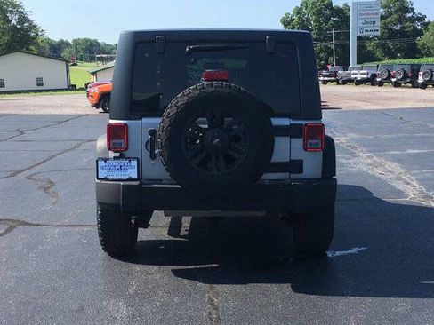Used 2016 Jeep Wrangler Unlimited Sport w/ Quick Order Package 24S AWD/4WD image 8