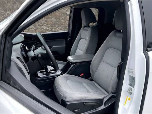 Used 2018 Chevrolet Colorado W/T image 23