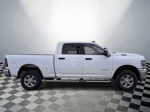 Used 2025 RAM 2500 Big Horn image 6