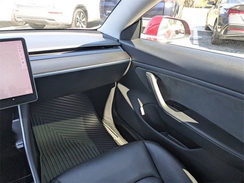 Used 2019 Tesla Model 3 Long Range image 15