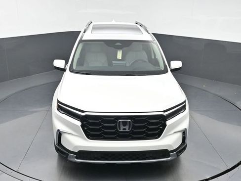 New 2025 Honda Pilot Touring image 27