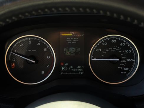 Used 2023 Subaru Forester Limited AWD/4WD image 17