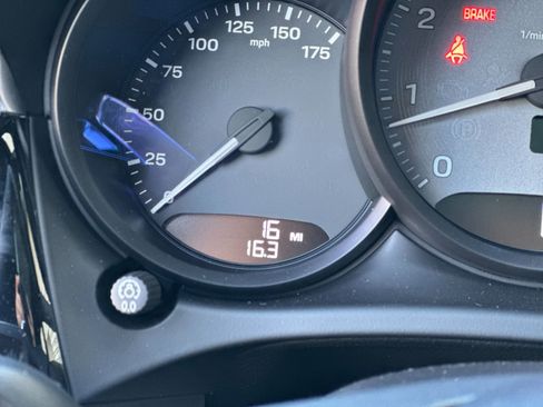 New 2026 Porsche Macan S image 31