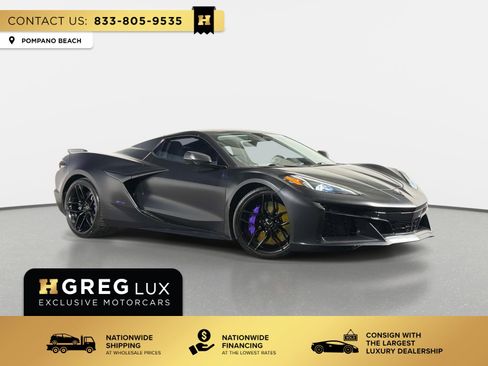 Used 2025 Chevrolet Corvette Z06 RWD image 1